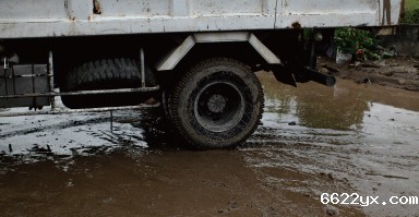 跨省倾倒工业污泥案引发广泛关注